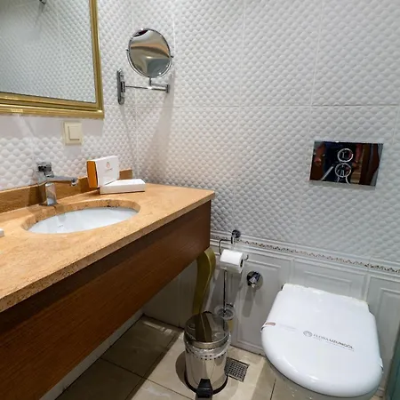 Flora Hotel Uzungol